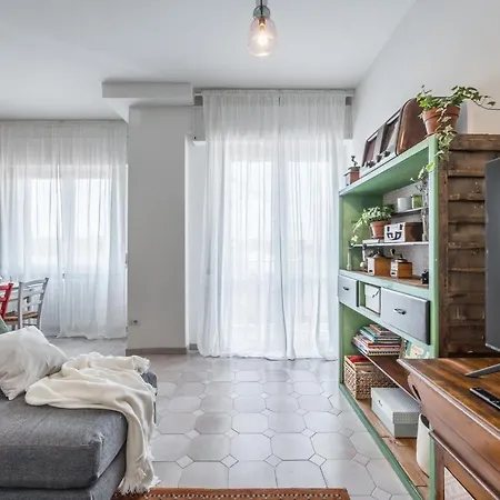 Dalla Bruna - Above The Roofs Of The Centre * Modène