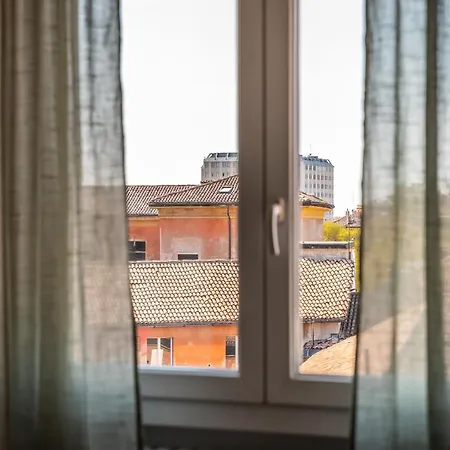 Dalla Bruna - Above The Roofs Of The Centre