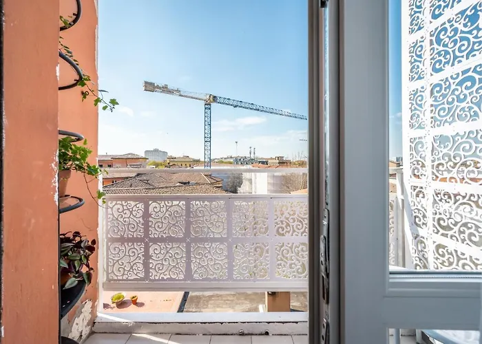 Dalla Bruna - Above The Roofs Of The Centre *